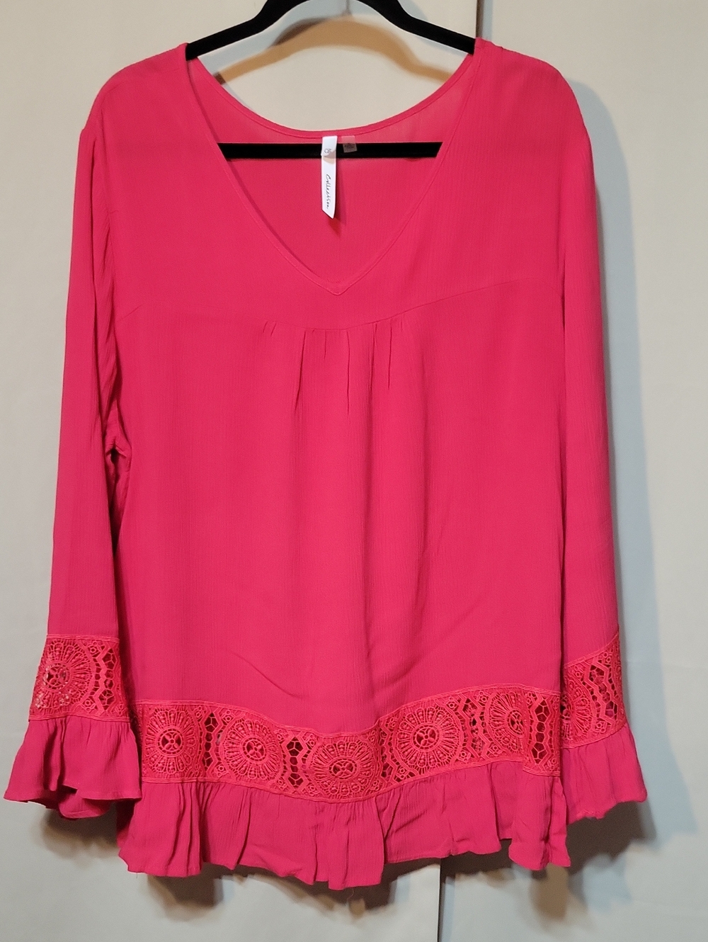 NY Collection Red V-Neck Lace-Trim Tunic